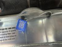 Race-1 - R1379 - Image 14