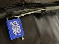 Race-1 - R1399 - Image 11